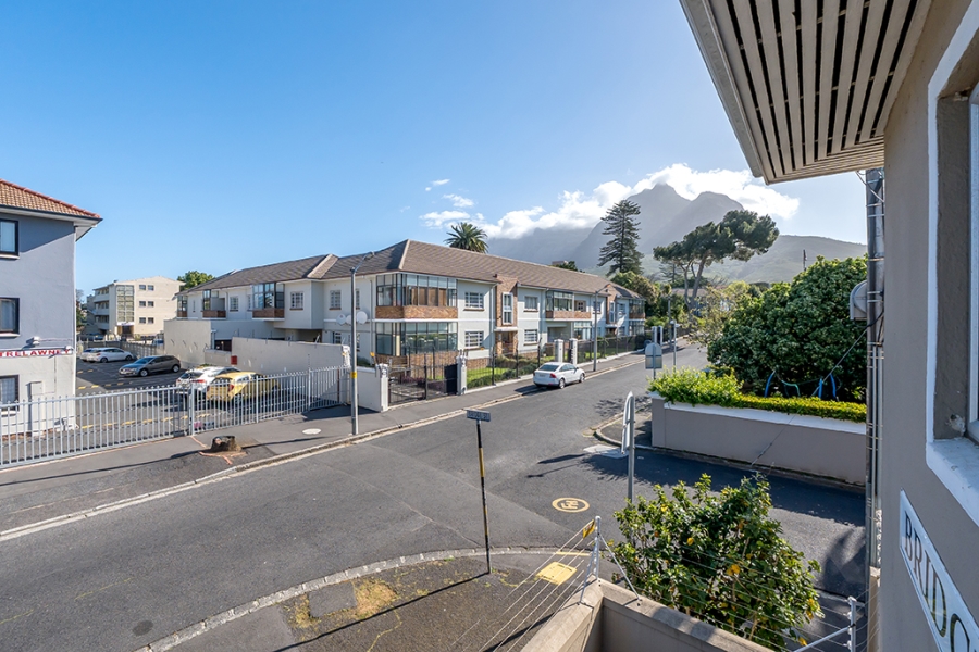 2 Bedroom Property for Sale in Rosebank Western Cape